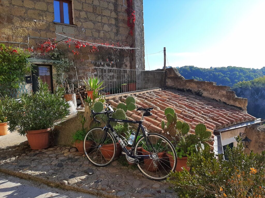 Percorso cicloturistico calcata in bicicletta da Sacrofano